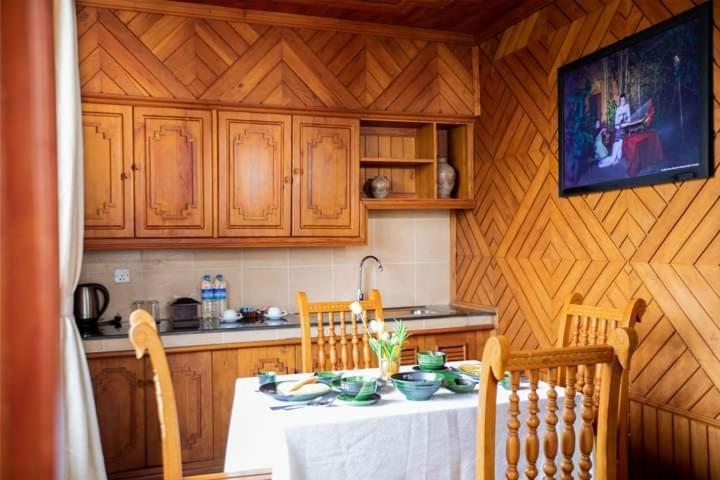 Kma Kaytumadi Hotel Taungoo Екстериор снимка