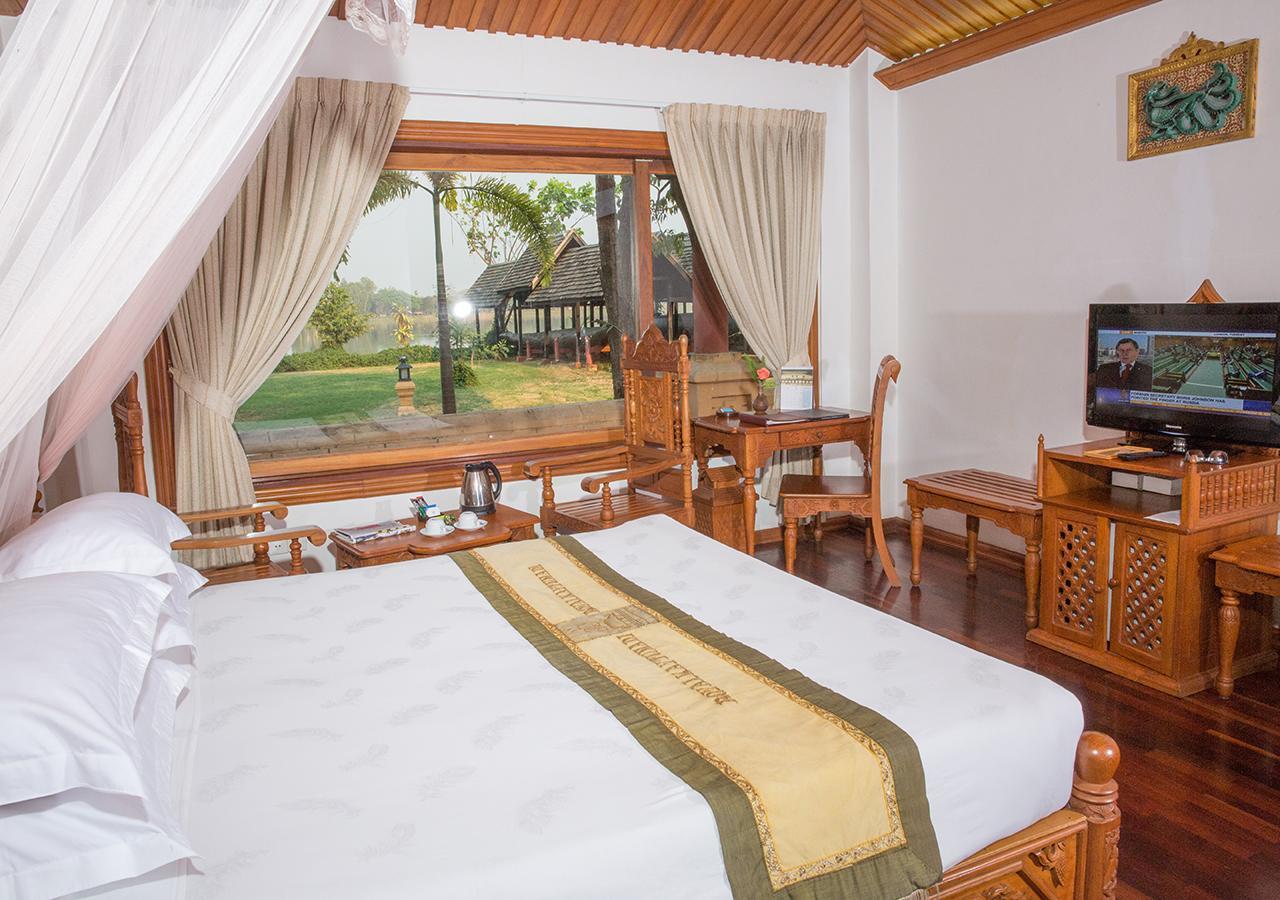 Kma Kaytumadi Hotel Taungoo Екстериор снимка
