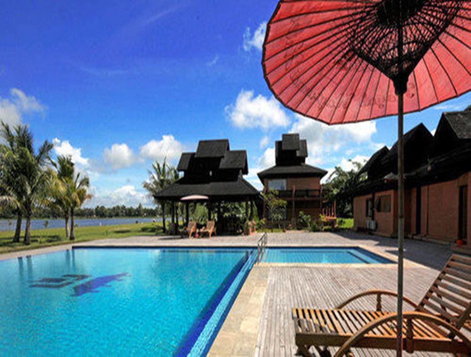Kma Kaytumadi Hotel Taungoo Екстериор снимка